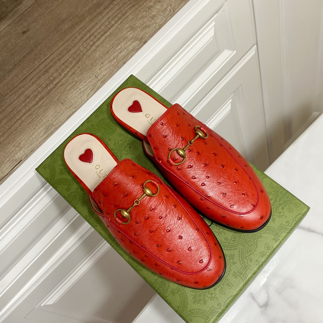G*u*i loafers