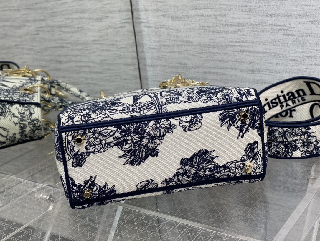 lady D*or handle bag-24cm