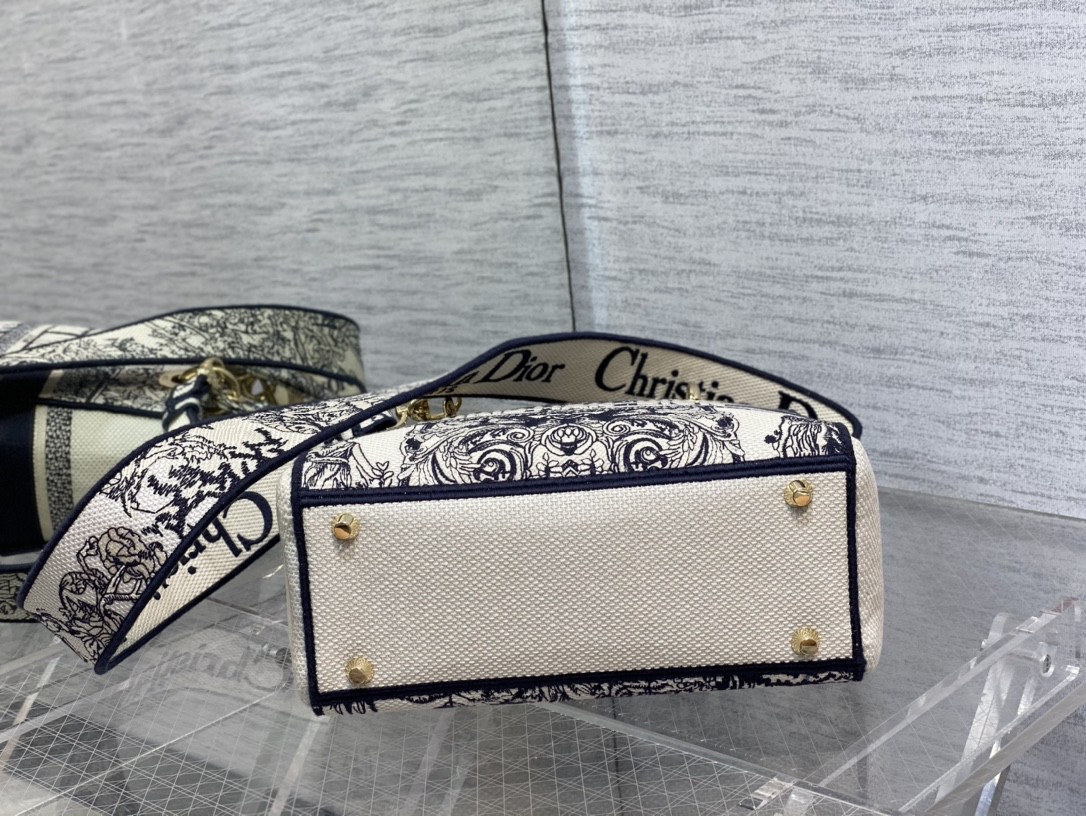 lady D*or handle bag-24cm