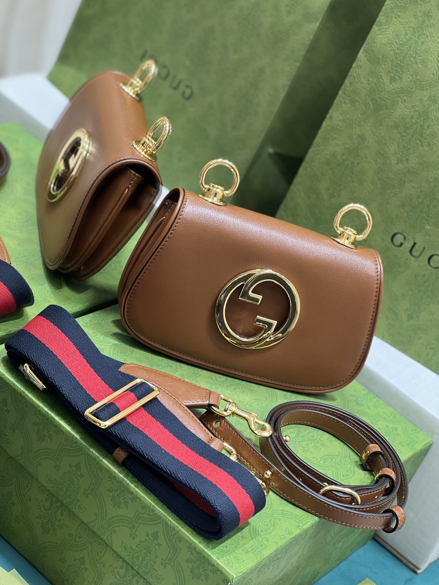 G*u*i blondie shoulder bag-22*13*5.5cm