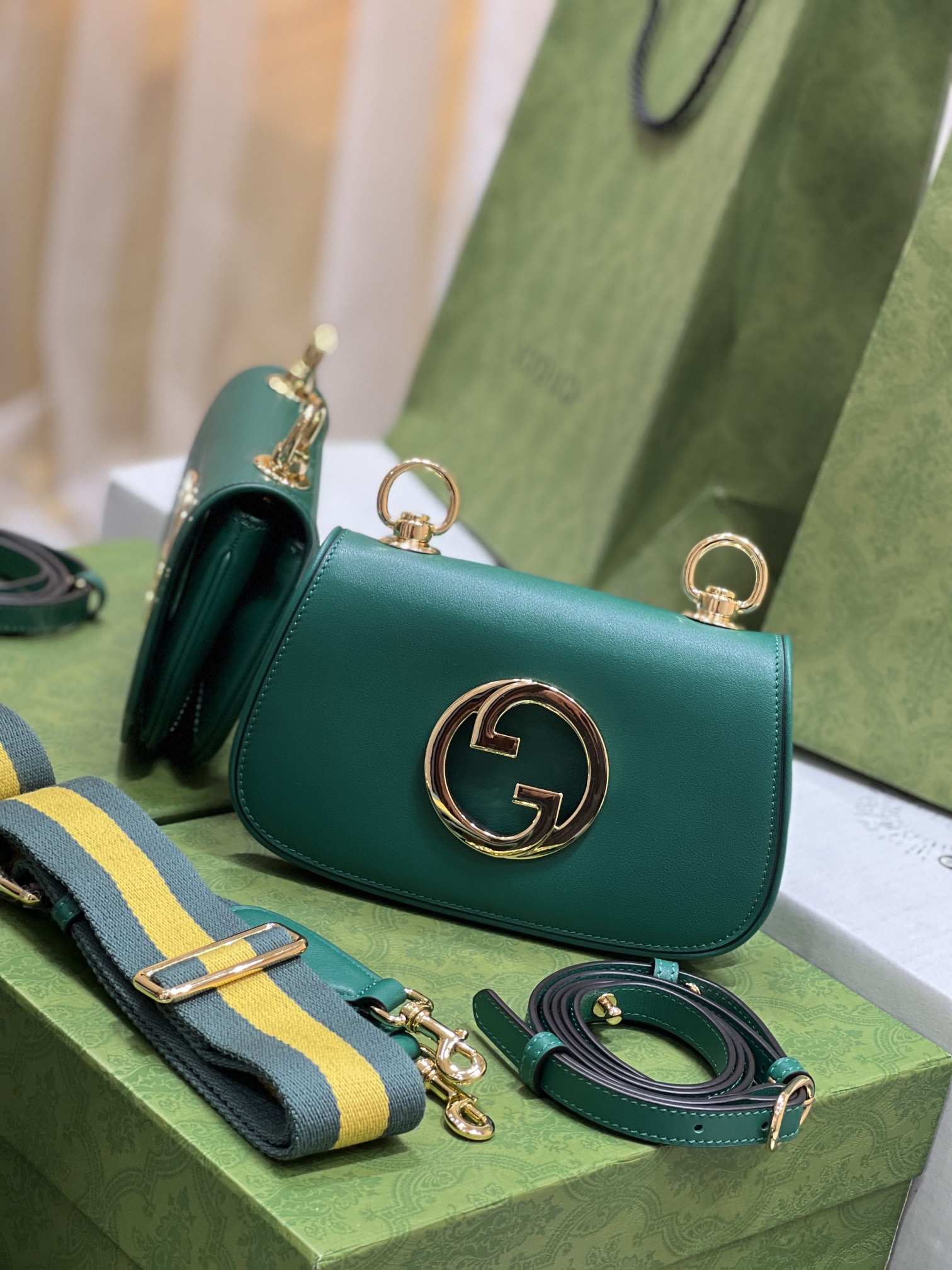 G*u*i blondie shoulder bag-22*13*5.5cm