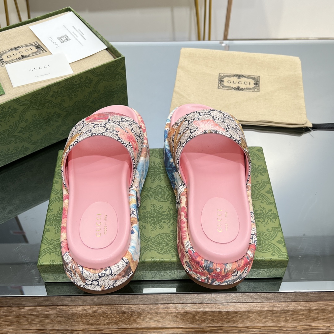 G*u*i slides(size35-43)