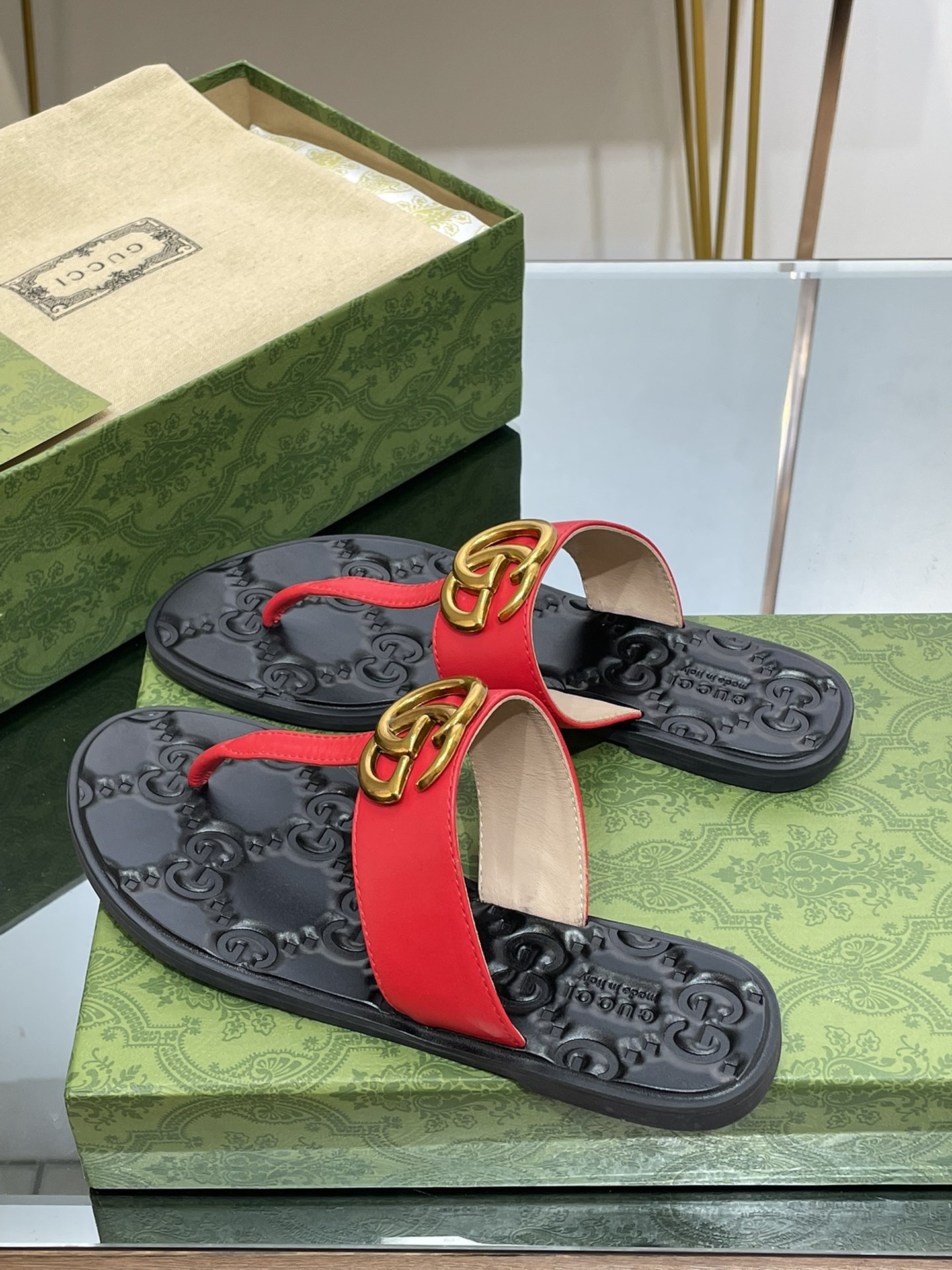 G*u*i slides(size35-43)