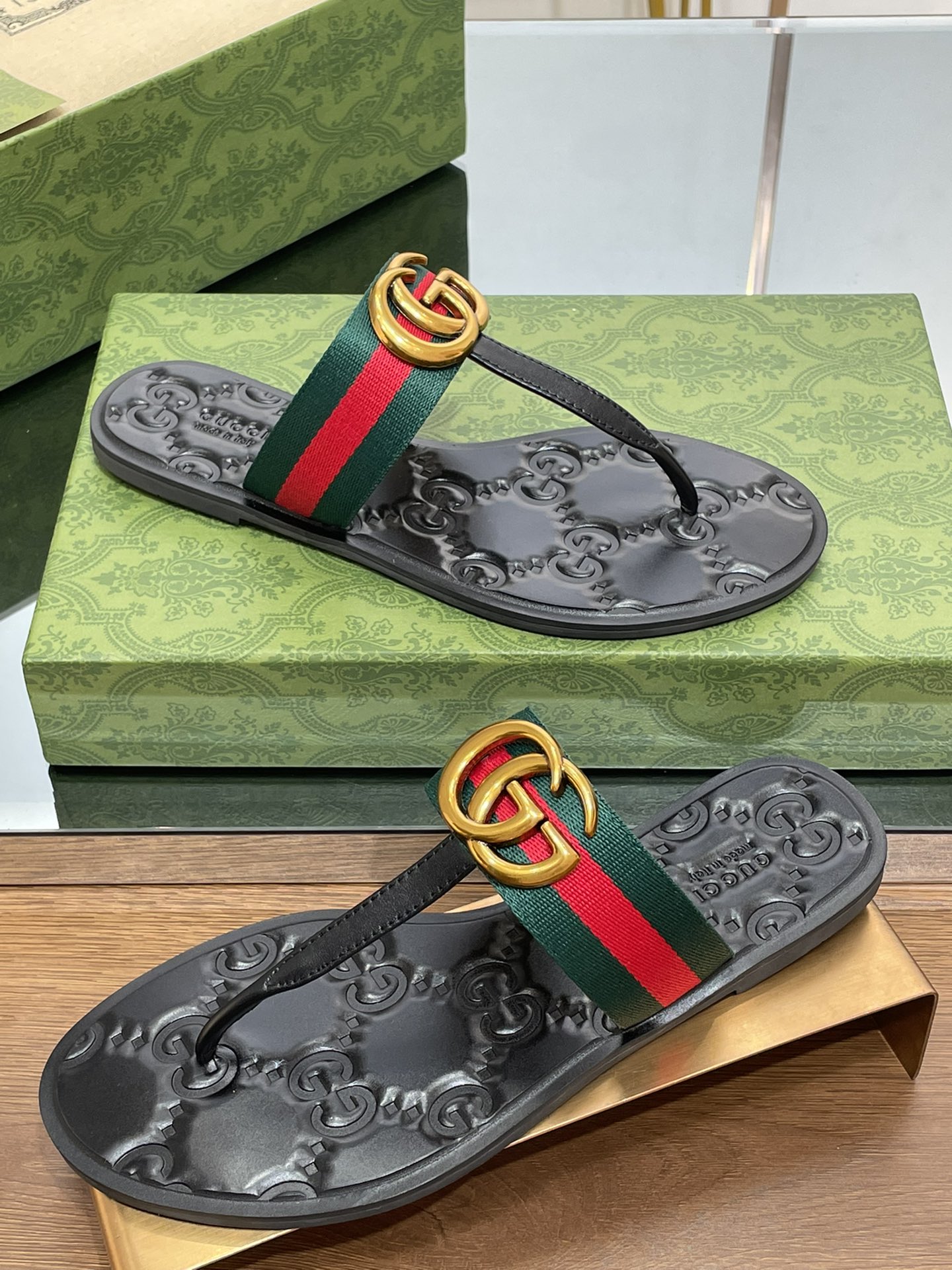 G*u*i slides(size35-43)