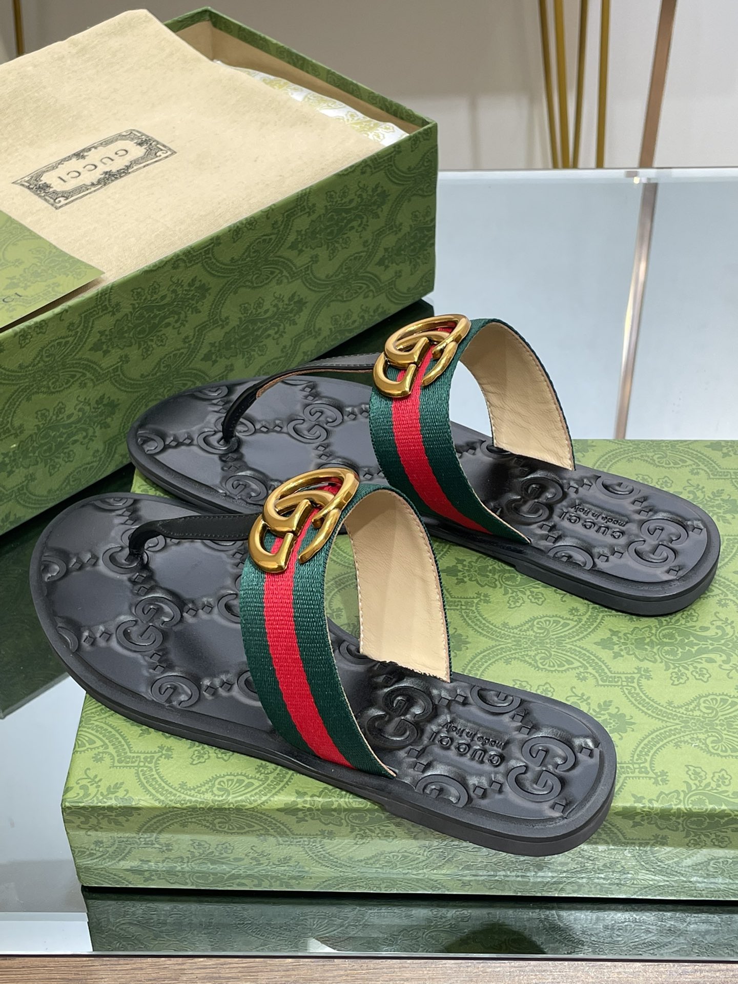 G*u*i slides(size35-43)