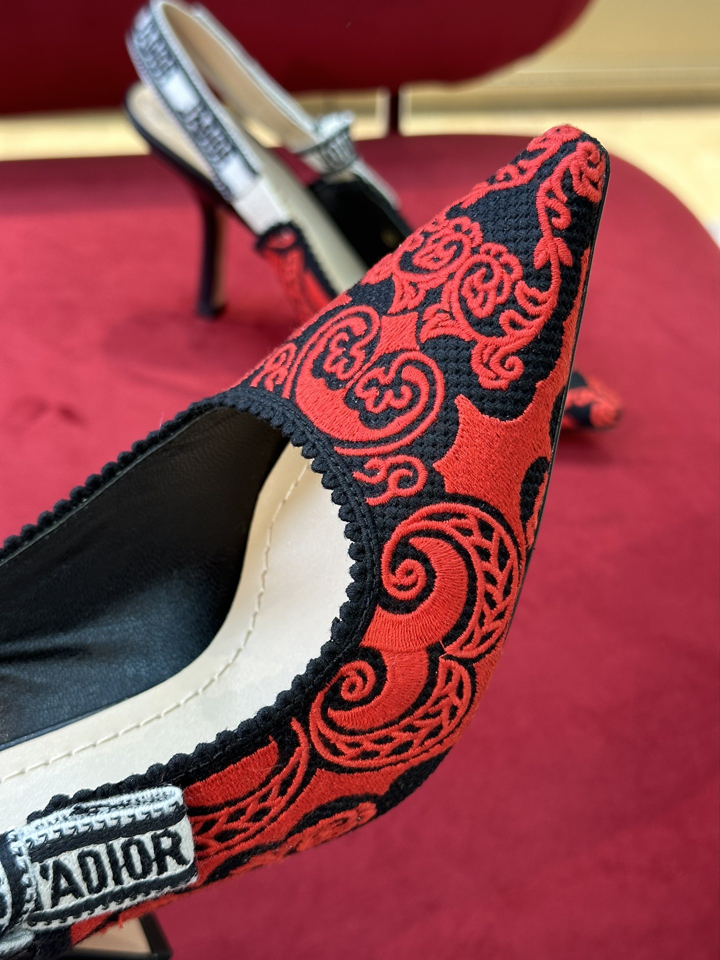 D*or slingback