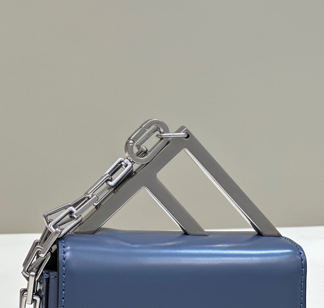 F**di nano f bag-13*5.5*7cm