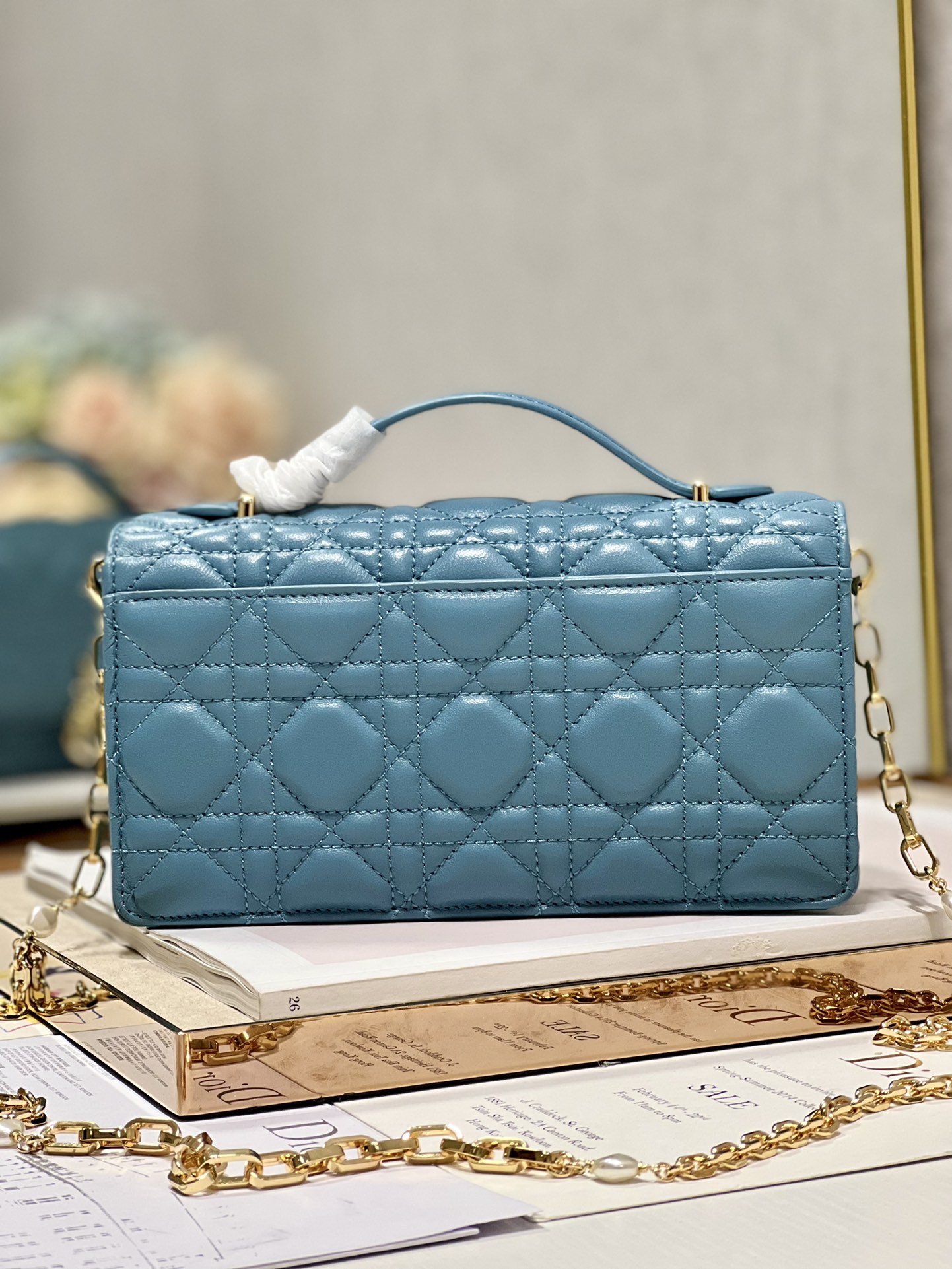 lady D*or bag-21 x 11.5 x 4.5ccm