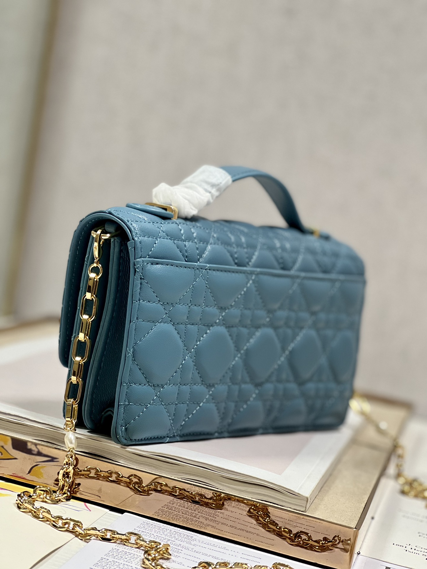 lady D*or bag-21 x 11.5 x 4.5ccm