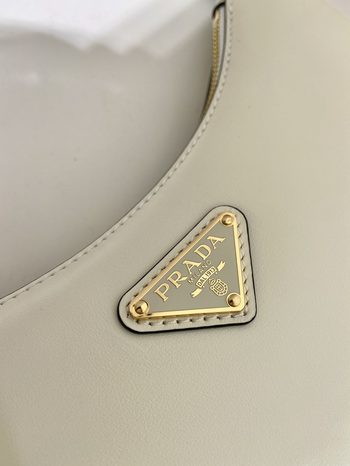 Pra*a moon handbags 1bc194-22.5*18.5*6.5cm