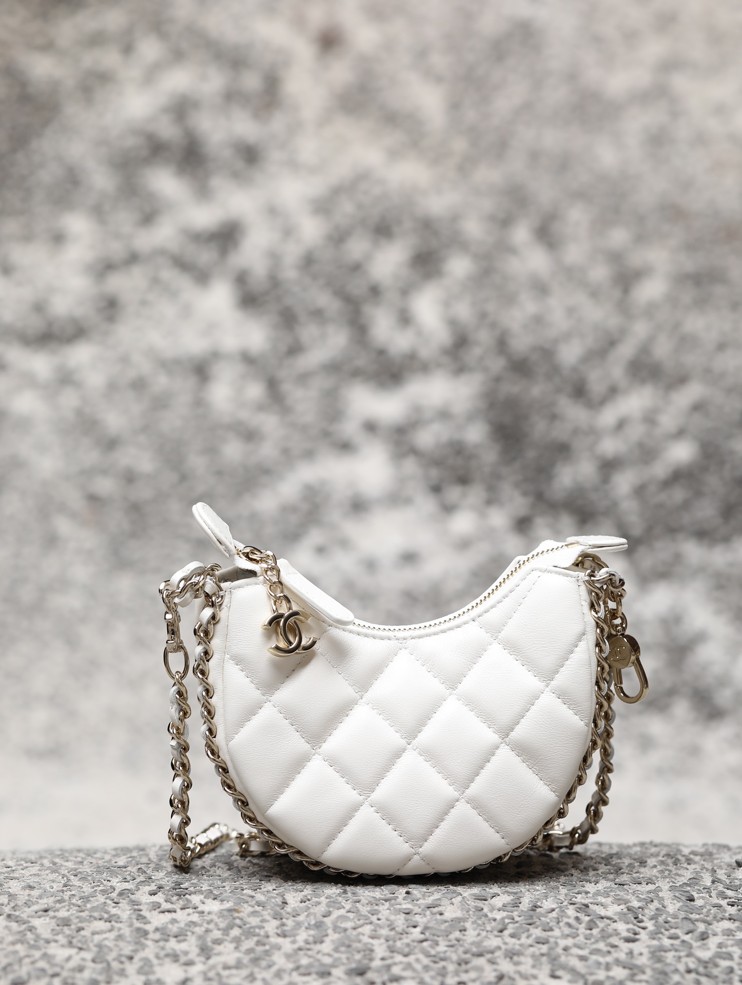 Ch@nel 23SS Moon Bag-16*10/22*14CM