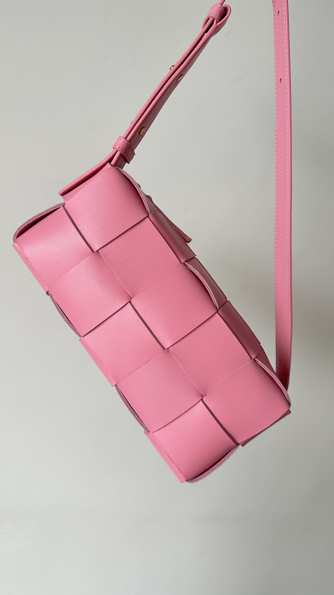 b0tte*a Ven*ta br1ck mini cassette bag-23.5*10*10cm