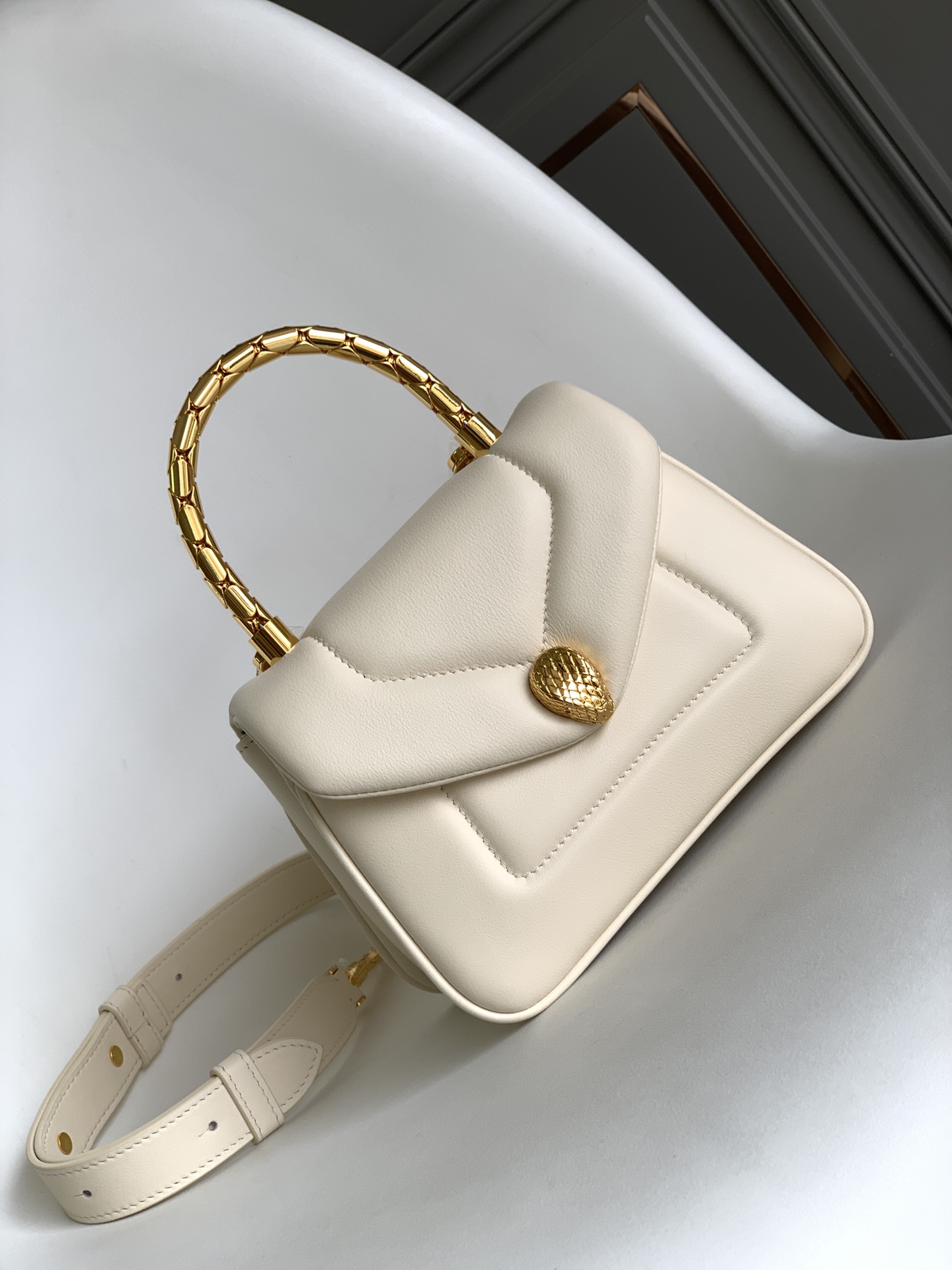 B*l*ai serpenti reverse-20*14*10cm