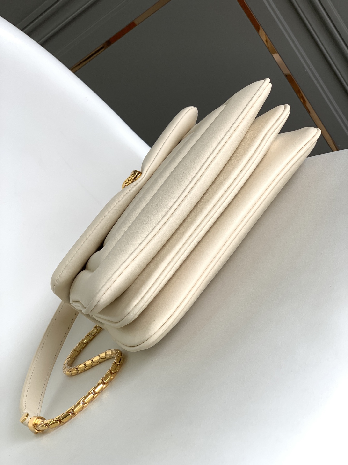 B*l*ai serpenti reverse-22.5*15*7cm