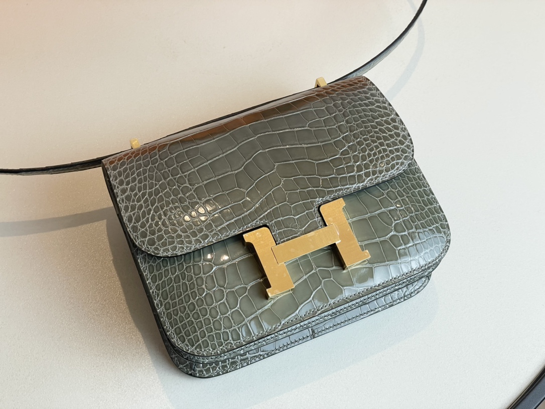 H**mes constance-19cm