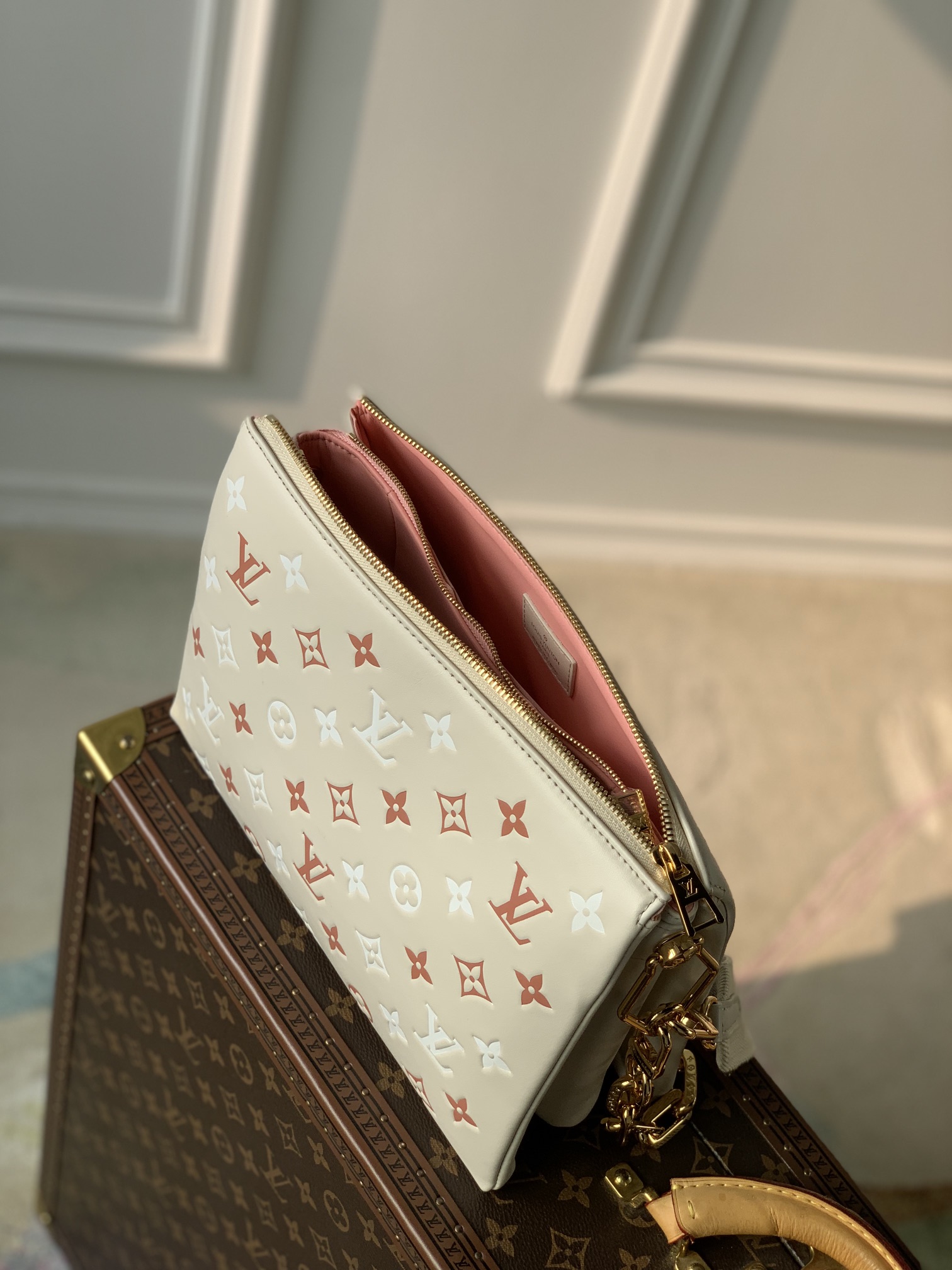 l0*is V*t0n coussin handbags-26*20*12cm