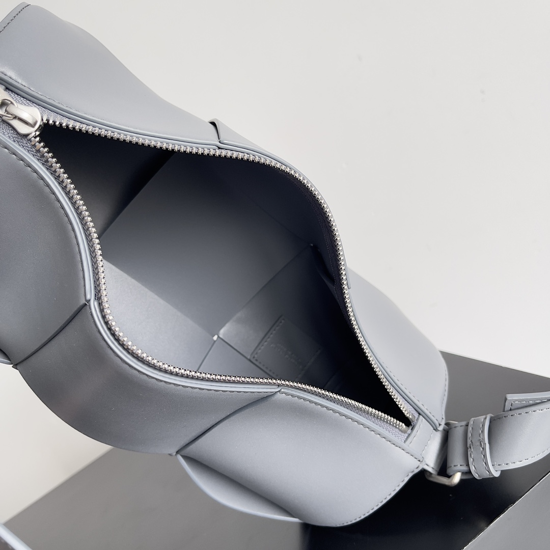 b0tte*a Ven*ta arco bag-31*14*14cm