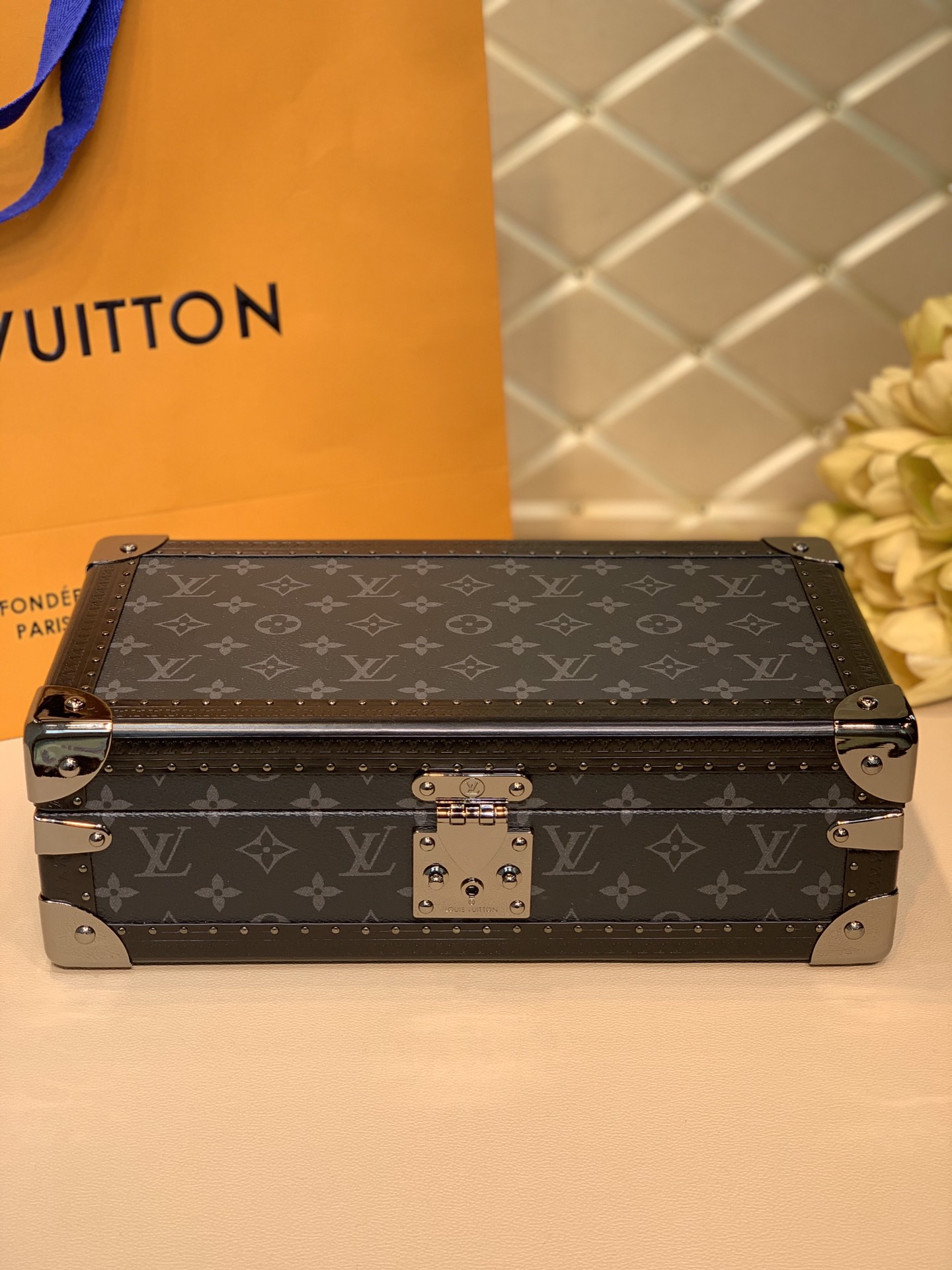 l0*is V*t0n cotteville travel box-37*18*1cm