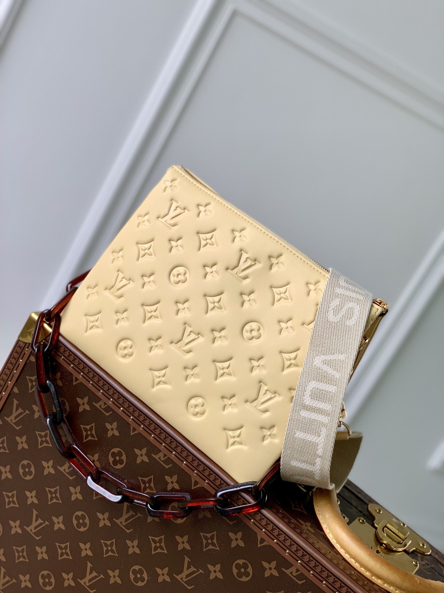 l0*is V*t0n coussin handbags-26*20*12cm