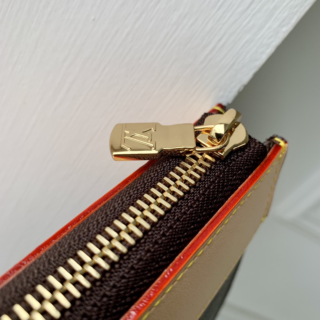 l0*is V*t0n pochette jour-m82540-35 x 25 x 2.8cm