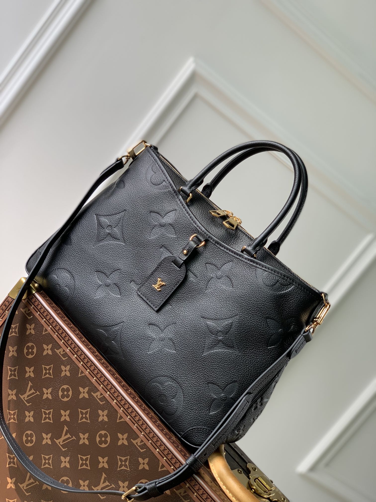 l0*is V*t0n trianon handbags-36*22*9cm