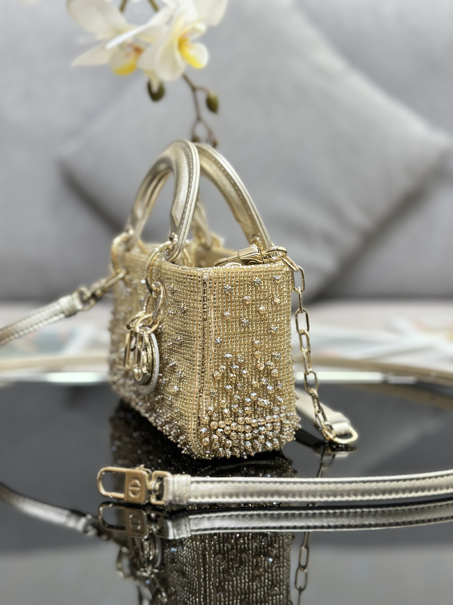lady D*or handle bag-16 x 9 x 5cm