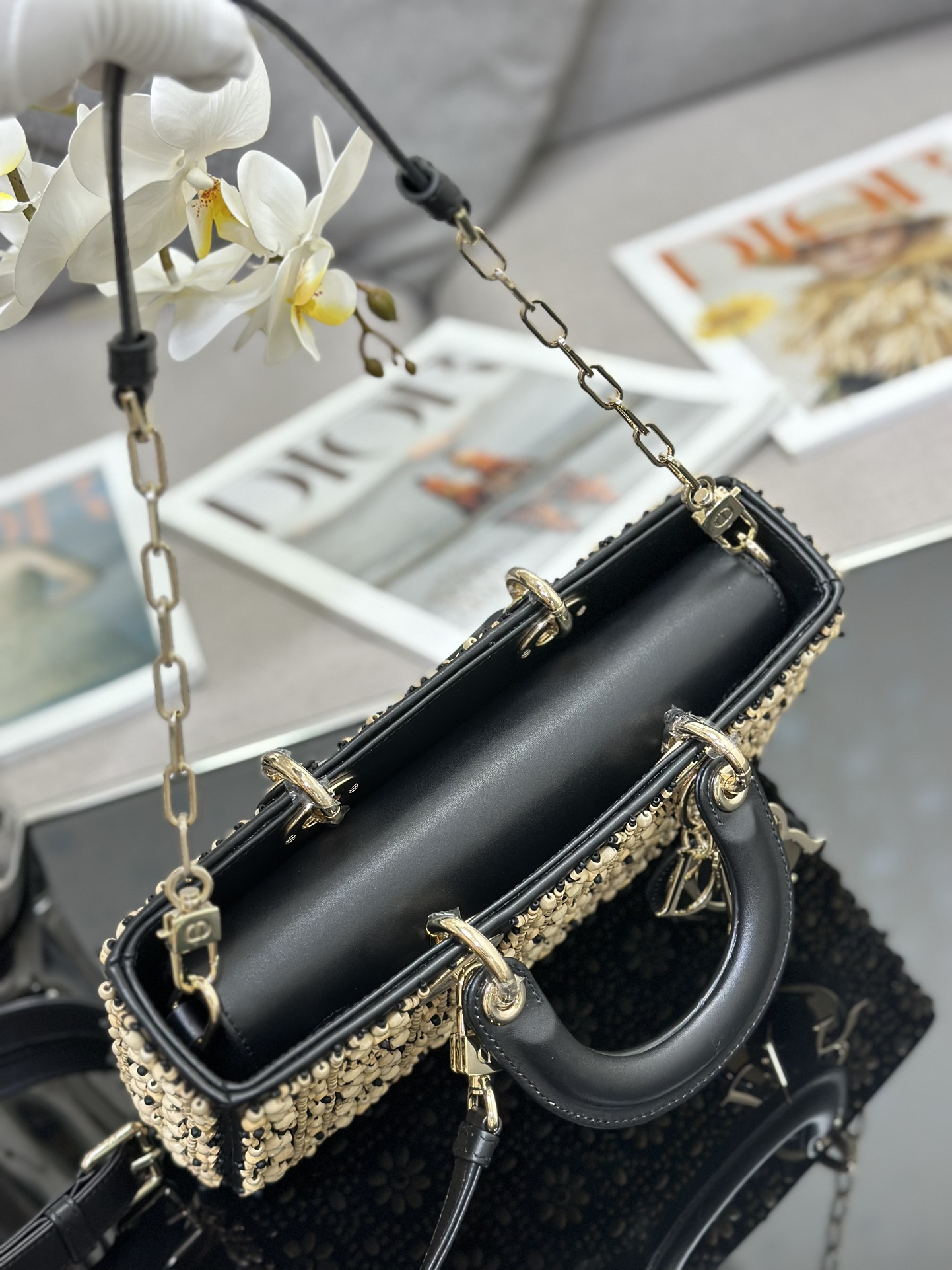 lady D*or handle bag-26 x 13.5 x 5cm