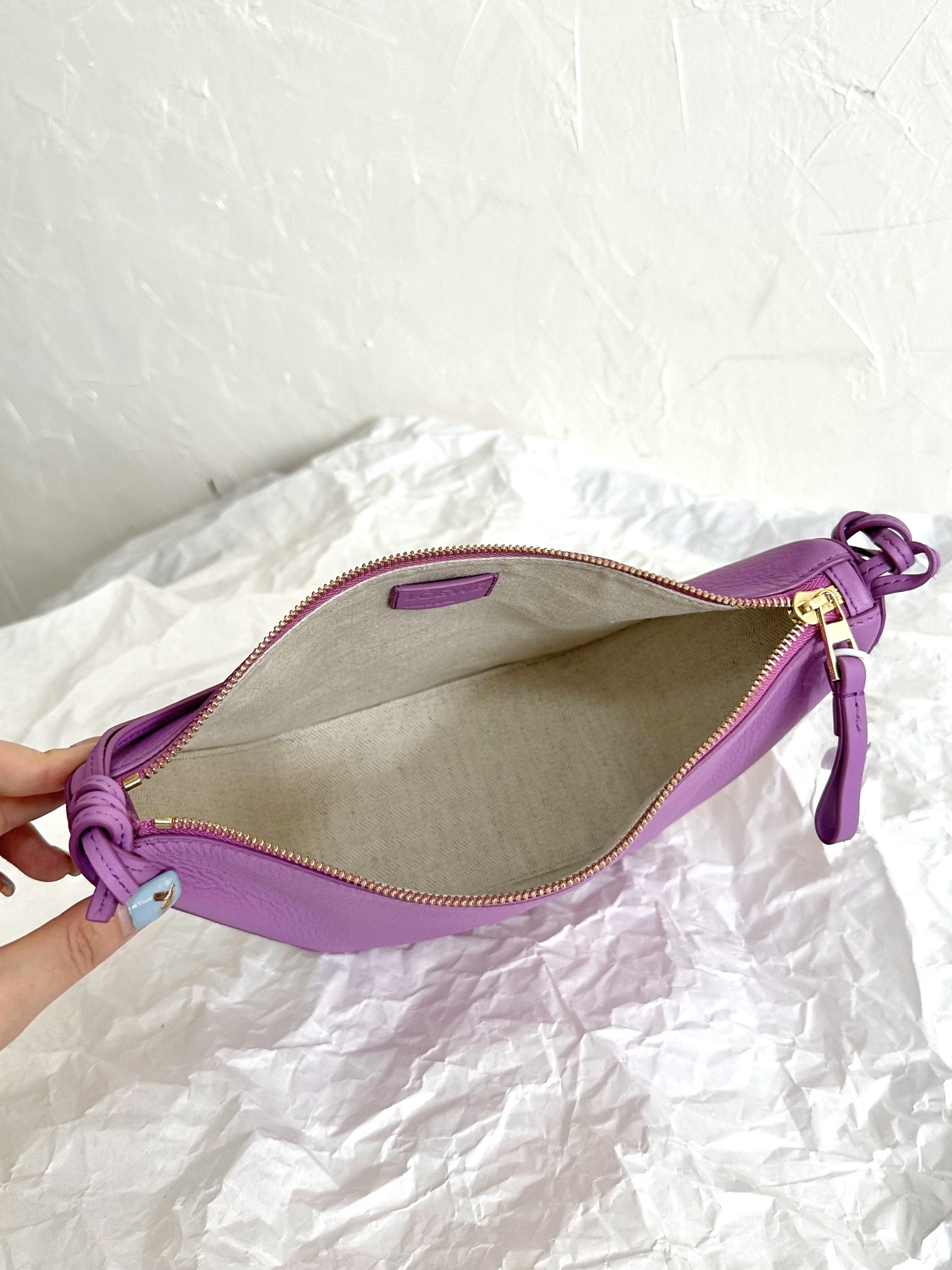 L0ew* hammock hobo bag-28*17*9.5cm