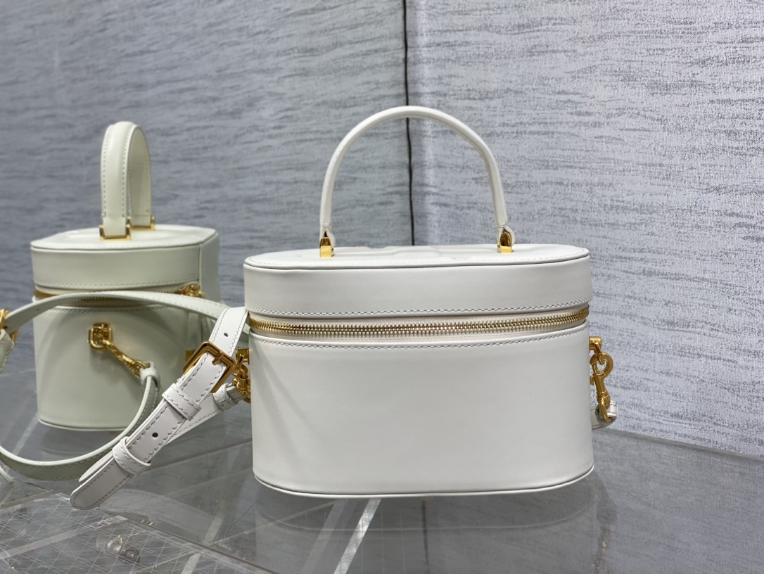 D*or signature vanity bag-24*14*18cm