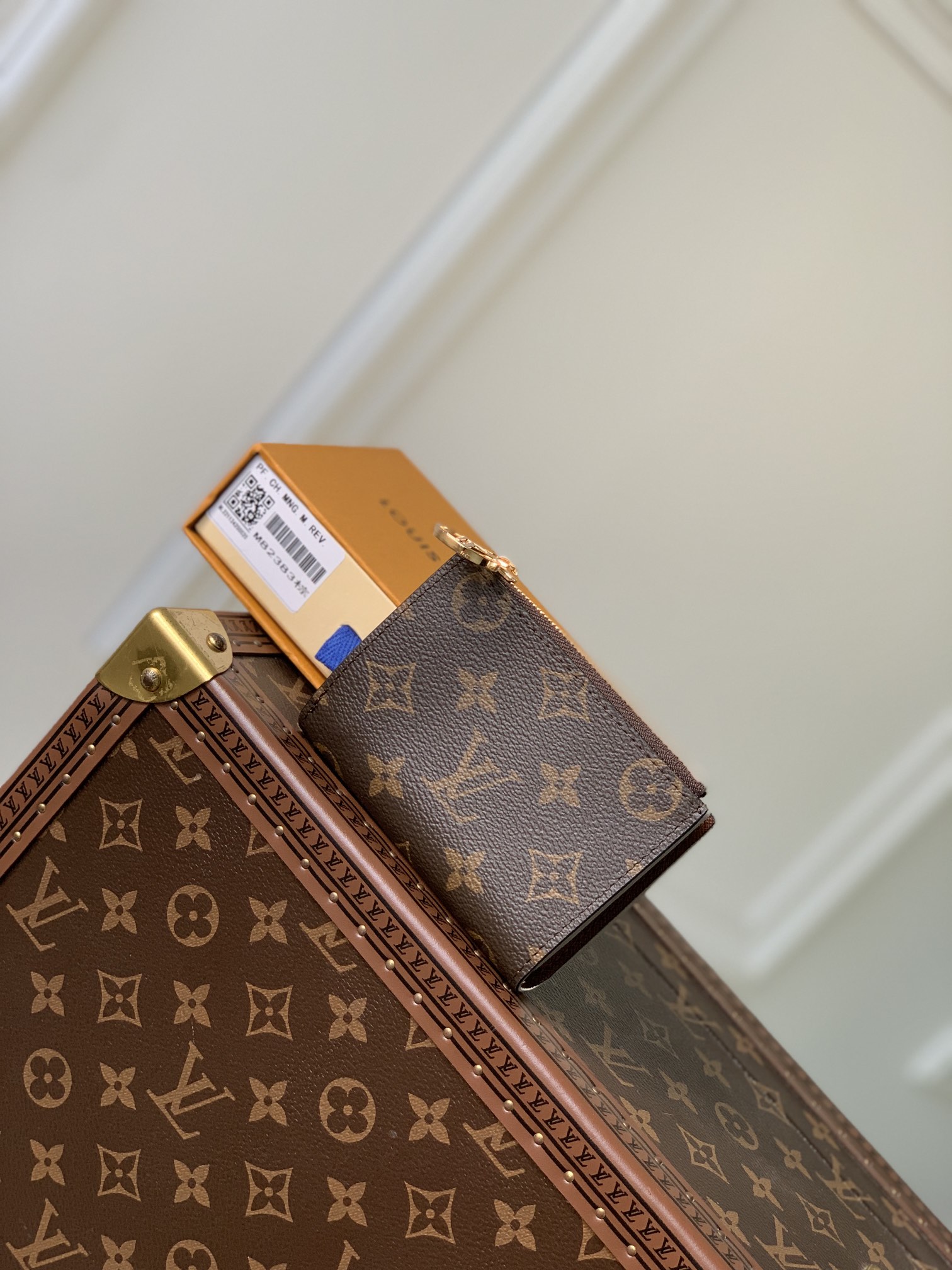 l0*is V*t0n wallet- m82381-9×11.5×1.5cm