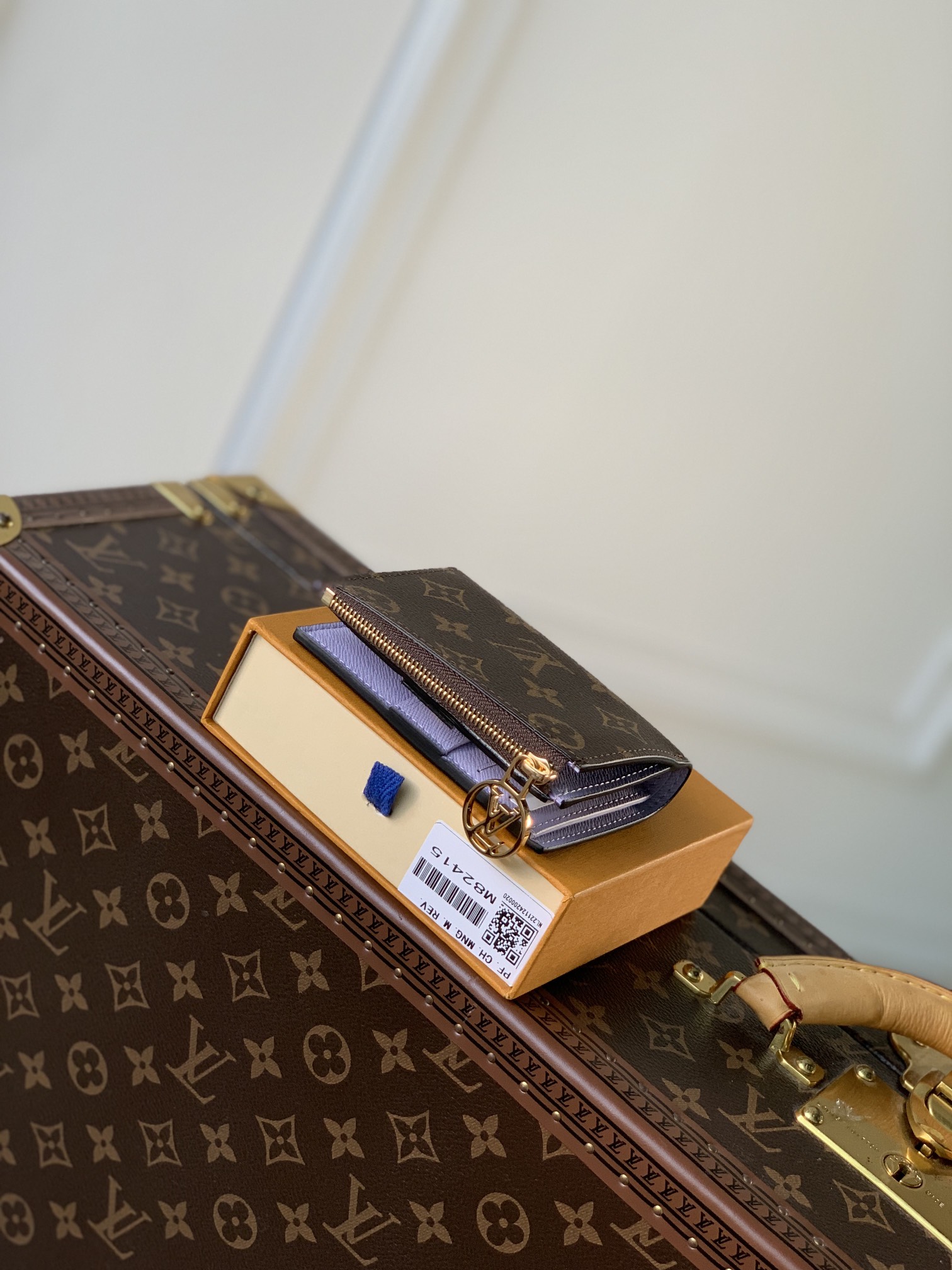 l0*is V*t0n wallet- m82381-9×11.5×1.5cm
