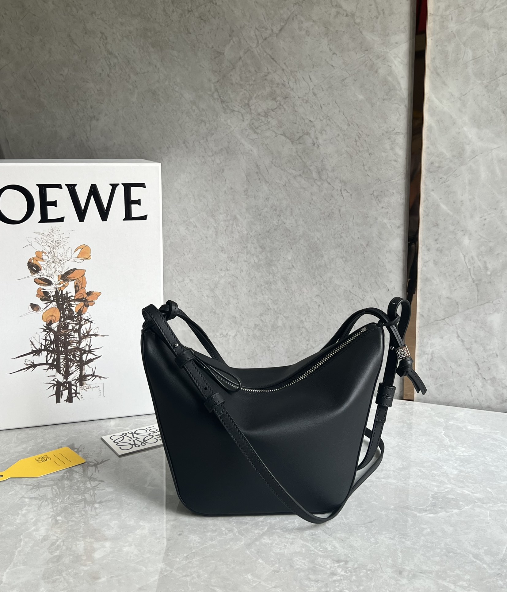L0ew* hammock hobo bag-28*17*9.5cm