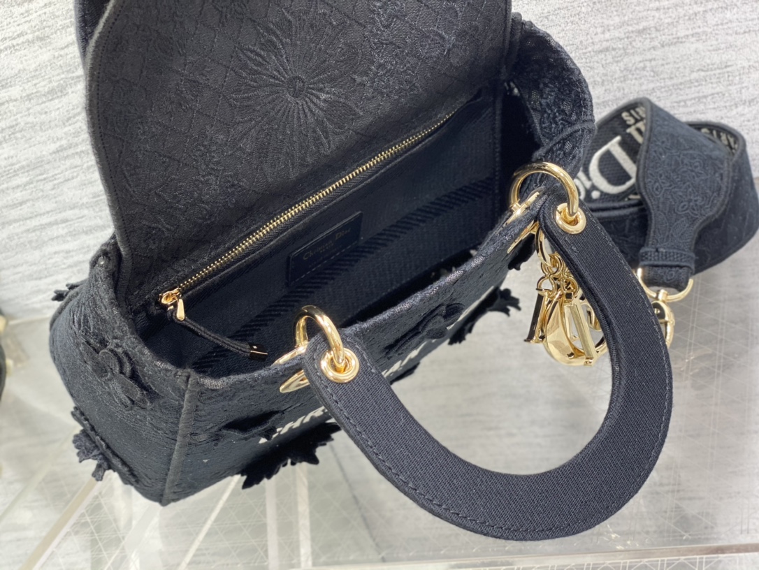 lady D*or handle bag-24×20×11cm