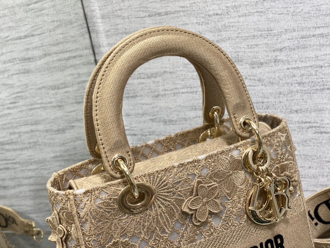 lady D*or handle bag-24×20×11cm