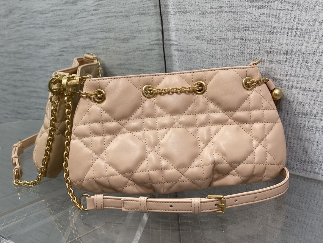 di0r D*or ammi bag-27 * 15 * 12cm