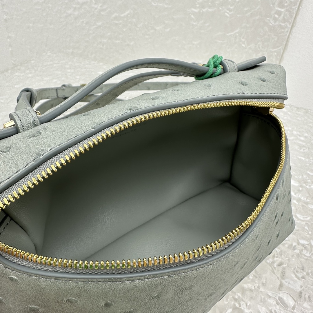 L**o p*ana extra pocket l19 bag-19*7*12cm