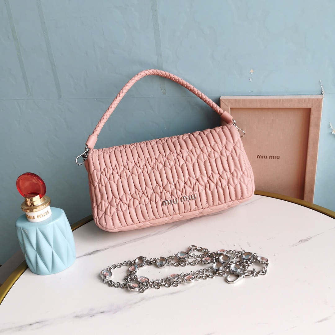 M*um*u chain bag-22.5*4.5*12cm