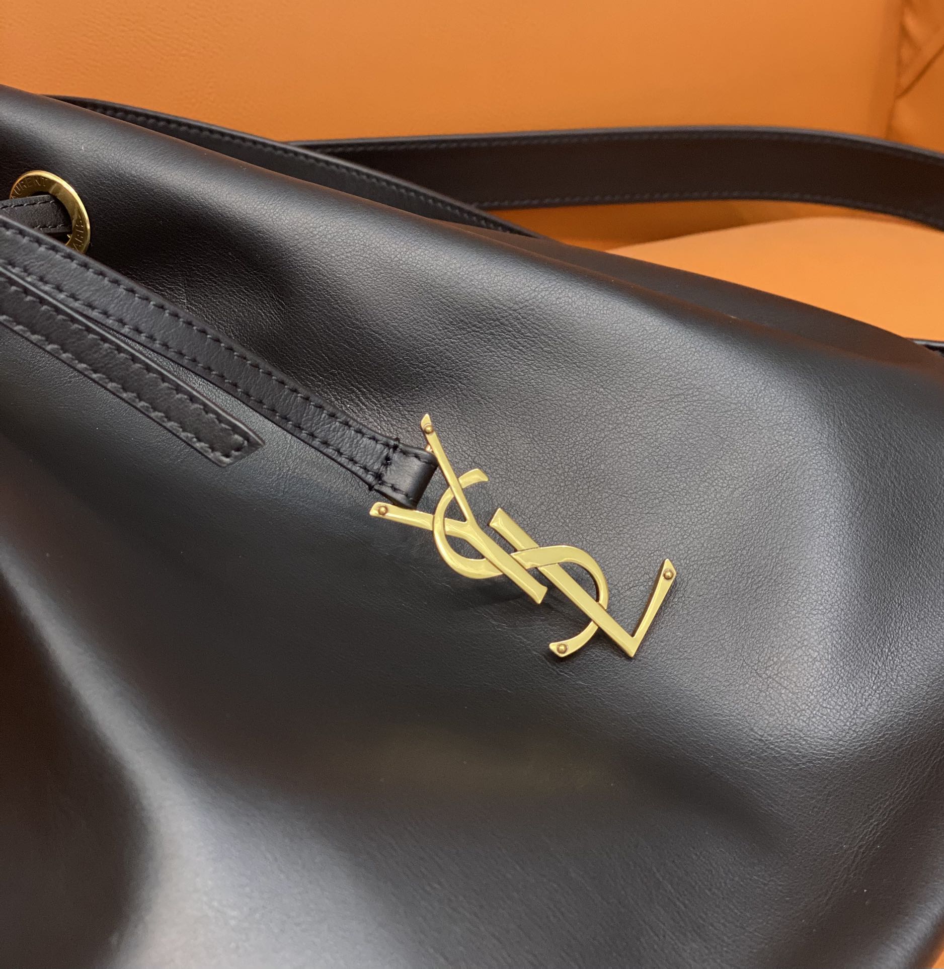 Y*L hobo bag-33×28×2.5cm