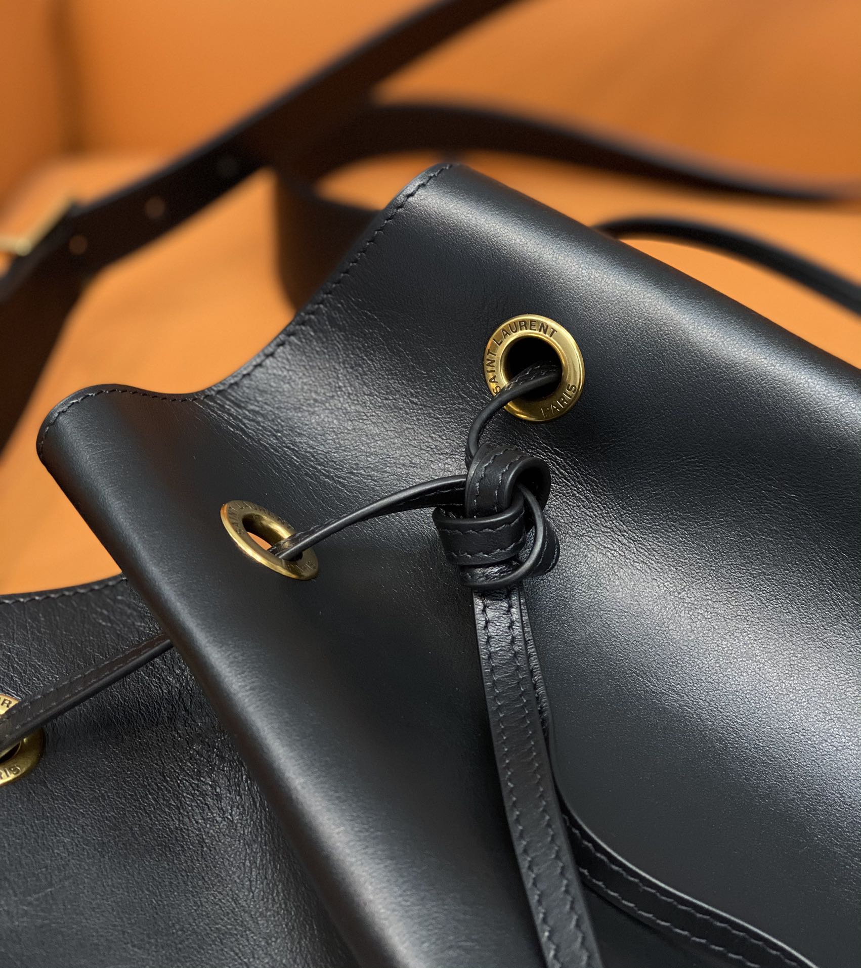 Y*L hobo bag-44×33×2.5cm
