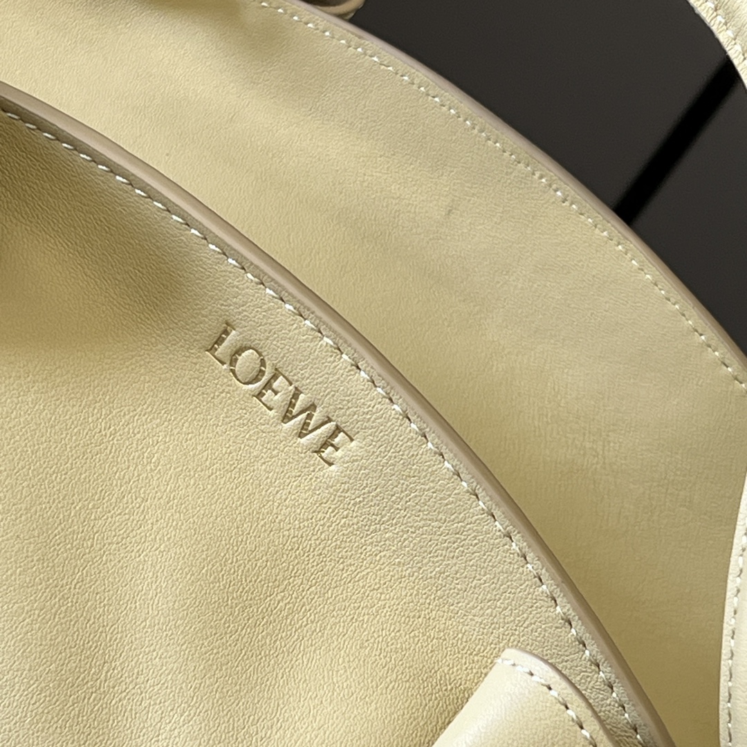 L0ew* paseo bag-44*25*15cm