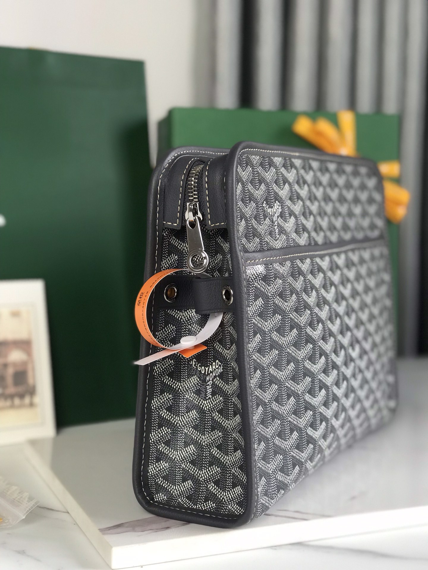 Go*ard toiletry bag-30x23×7.5cm