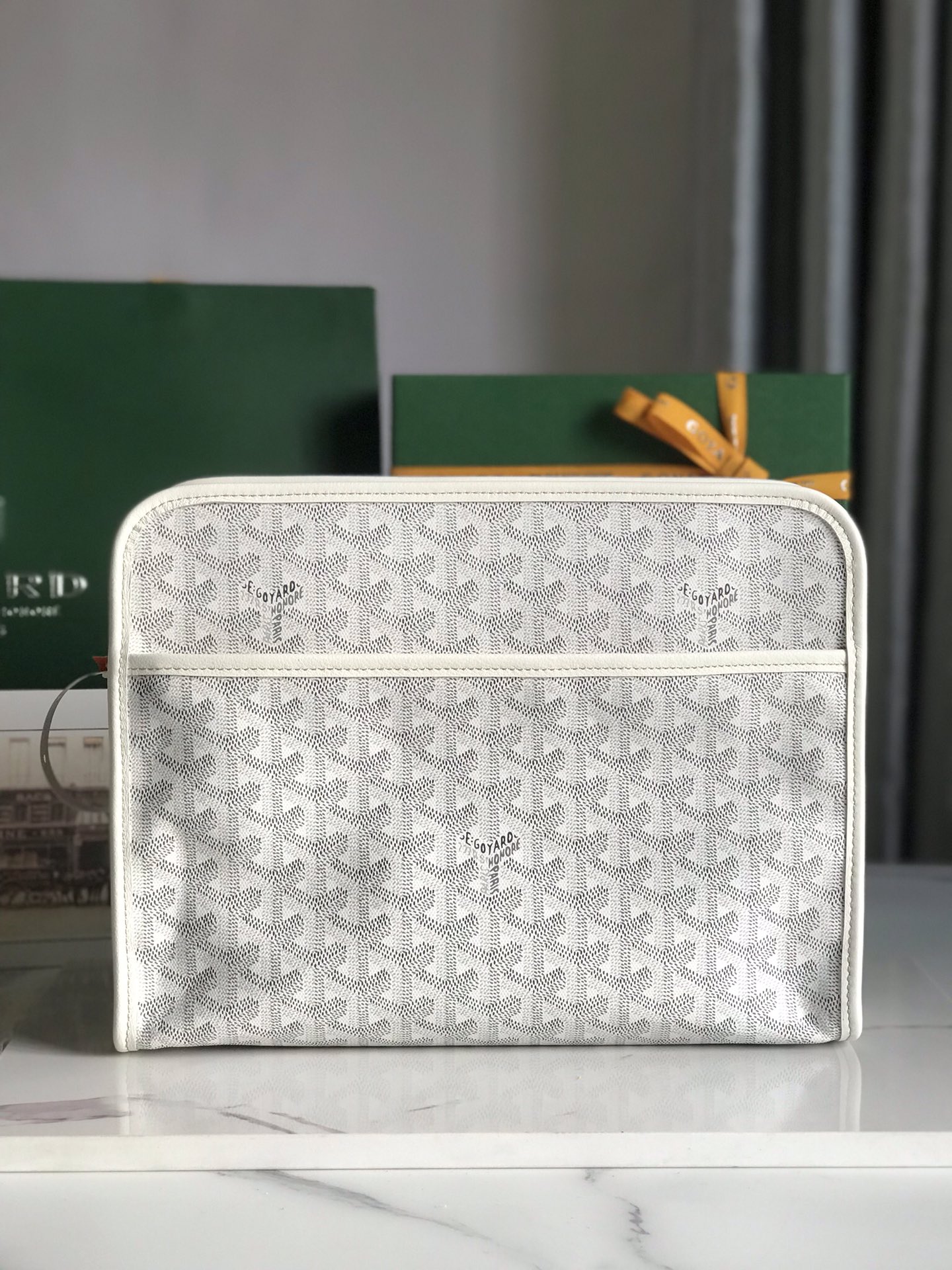Go*ard toiletry bag-30x23×7.5cm