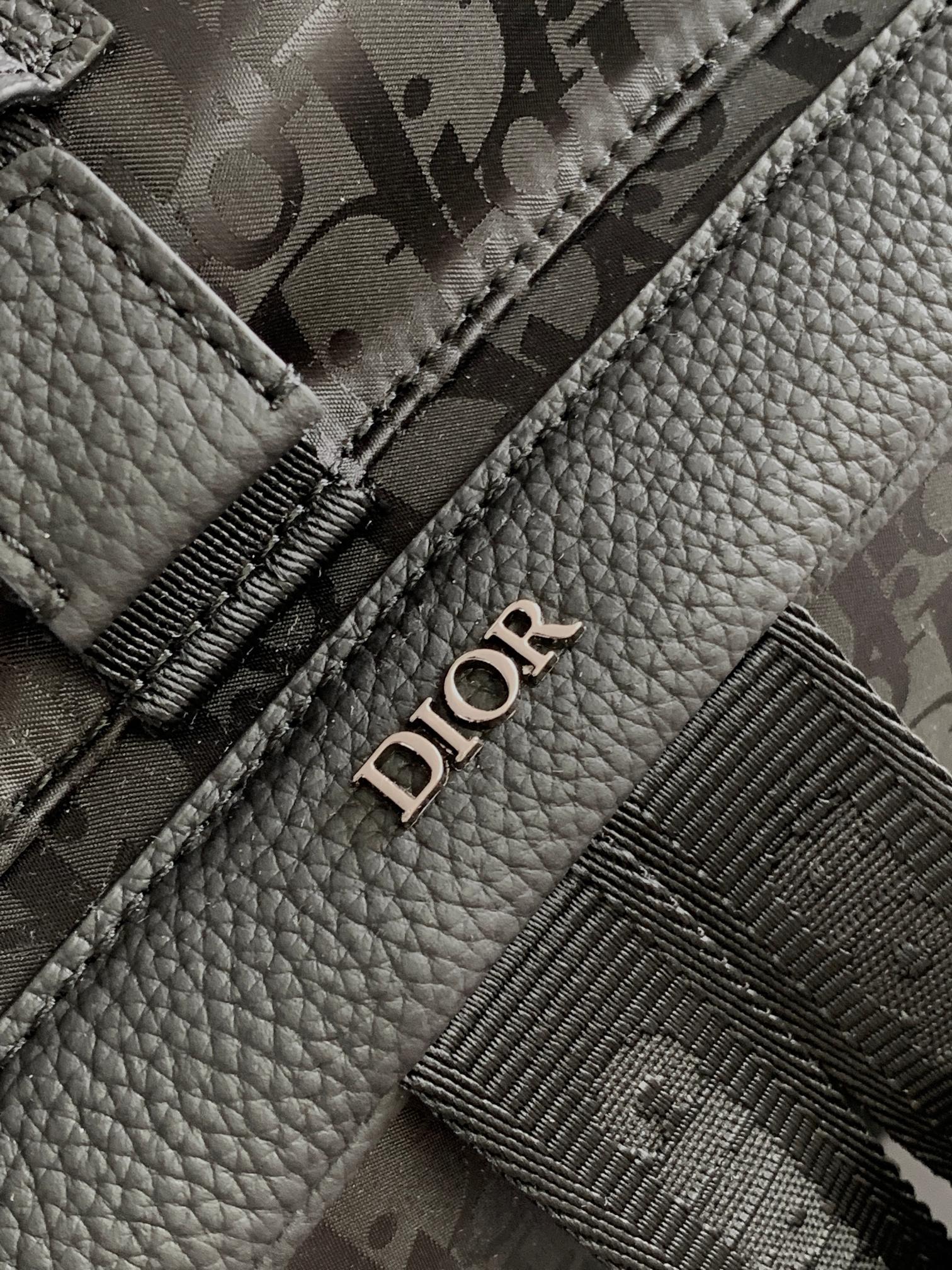 D*or explorer backpack-30 x 42 x 14.5cm
