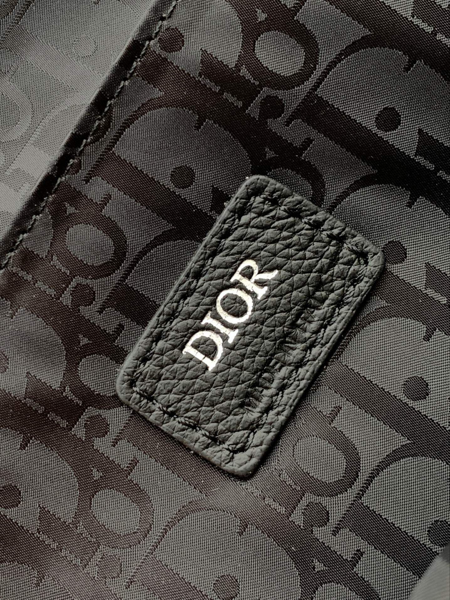 D*or safari tote-39 x 35 x 11cm