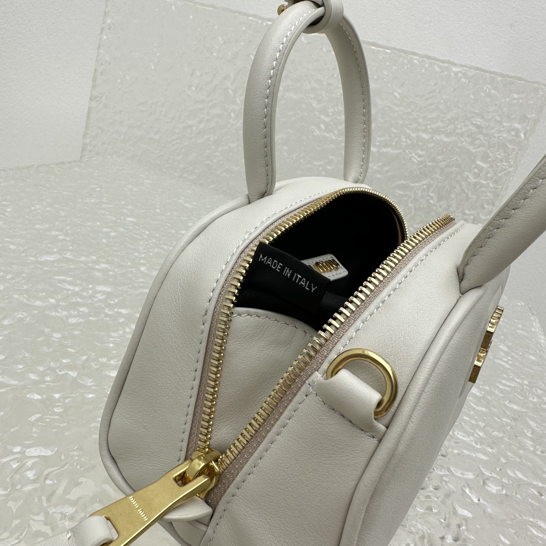 M*um*u ss23 bag-18*11.5*8cm