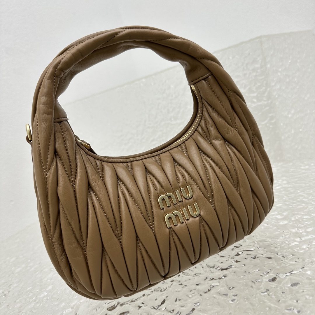 M*um*u wander hobo bag-20*6*17cm