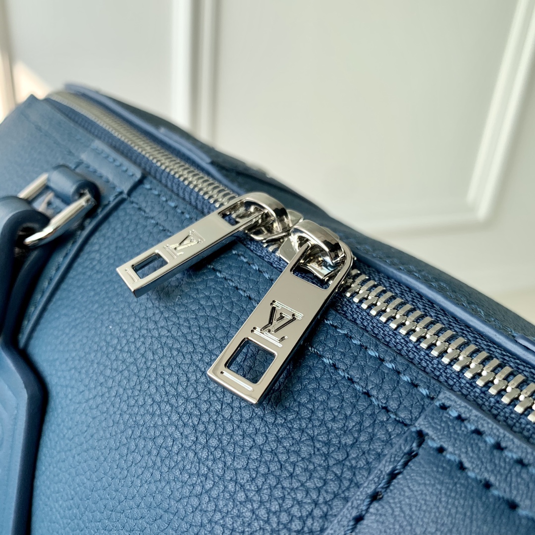 l0*is V*t0n city keepall-27x17x13cm