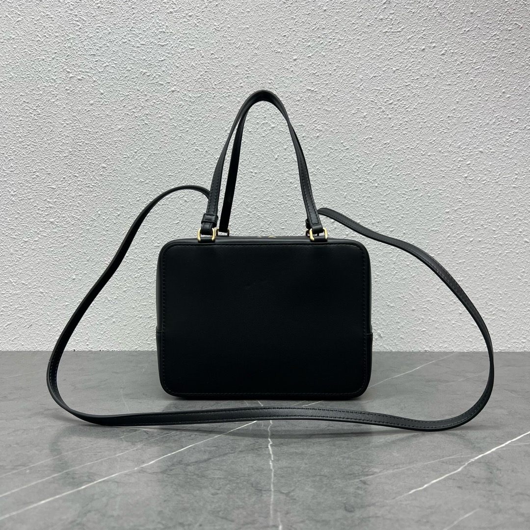 Celin Holded Handbags-20×15×13CM