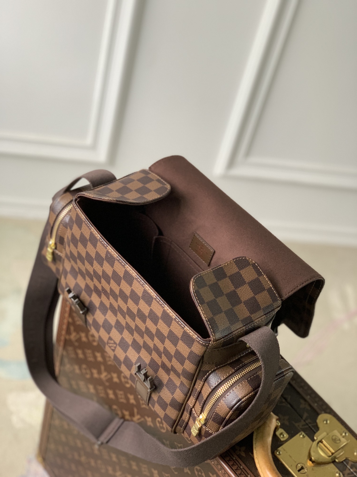 l0*is V*t0n vintage messenger bag-35×12×30cm