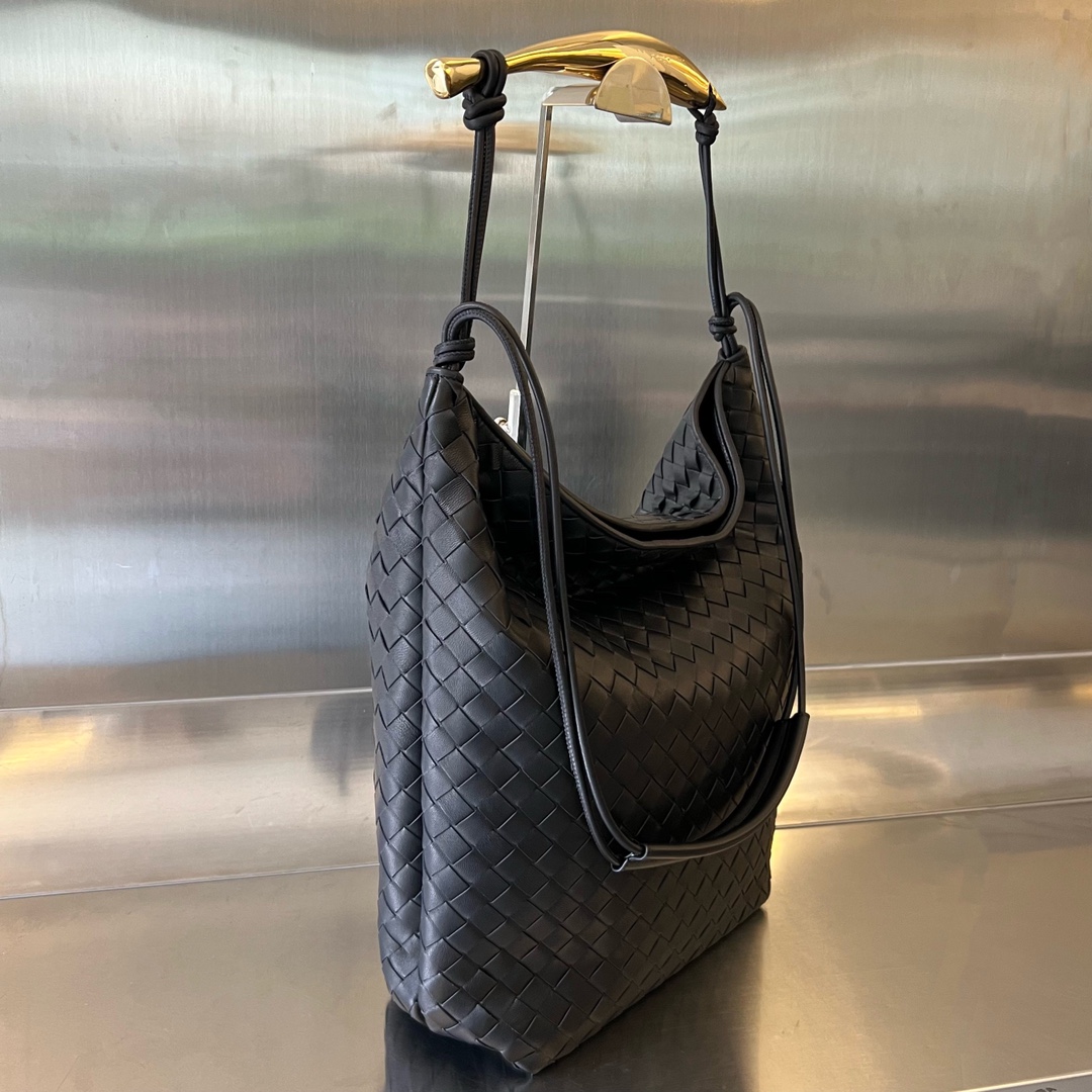 b0tte*a Ven*tasardine hobo tote-41x40x10cm